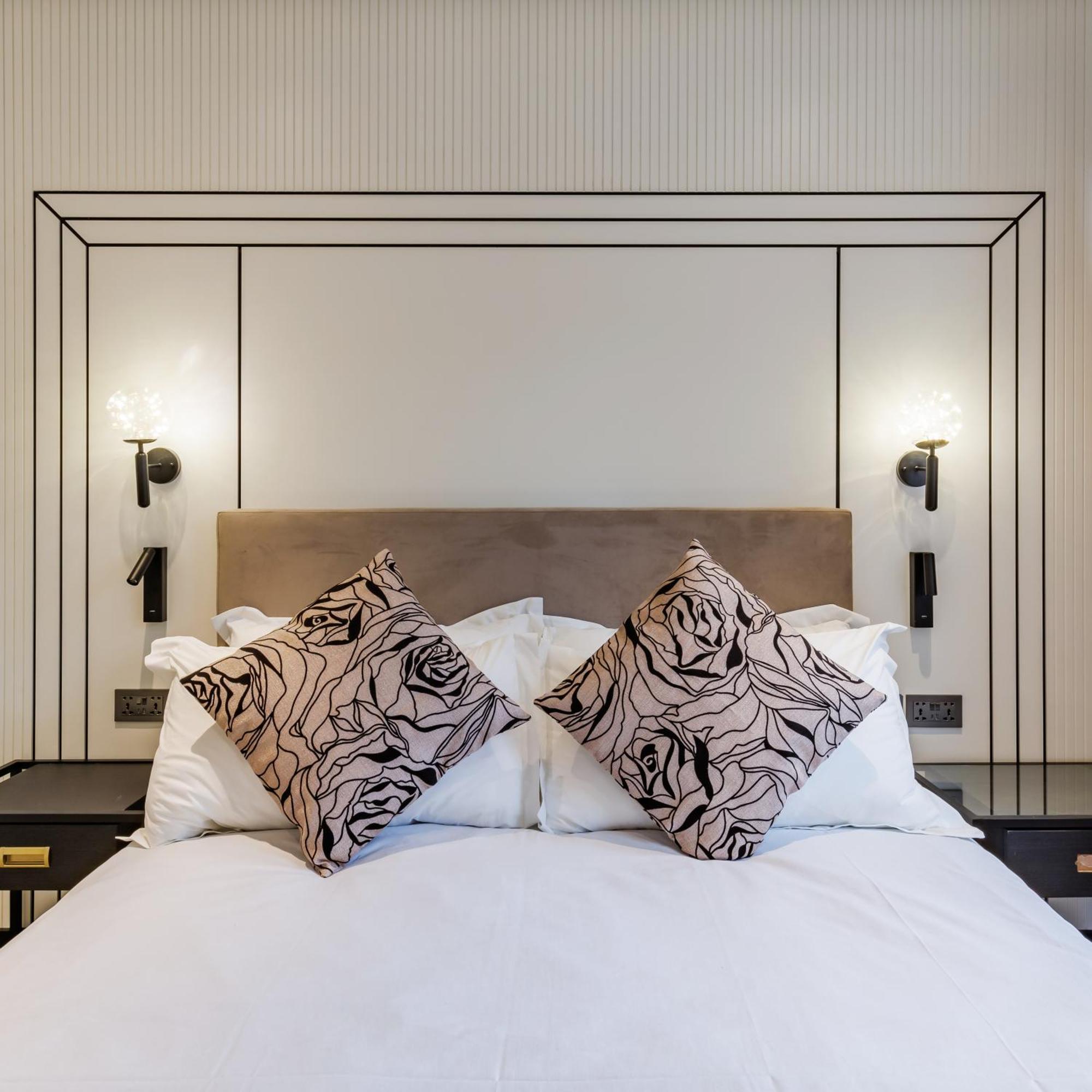 Rosemay Hotel Near London Heathrow Airport Hayes  Bagian luar foto