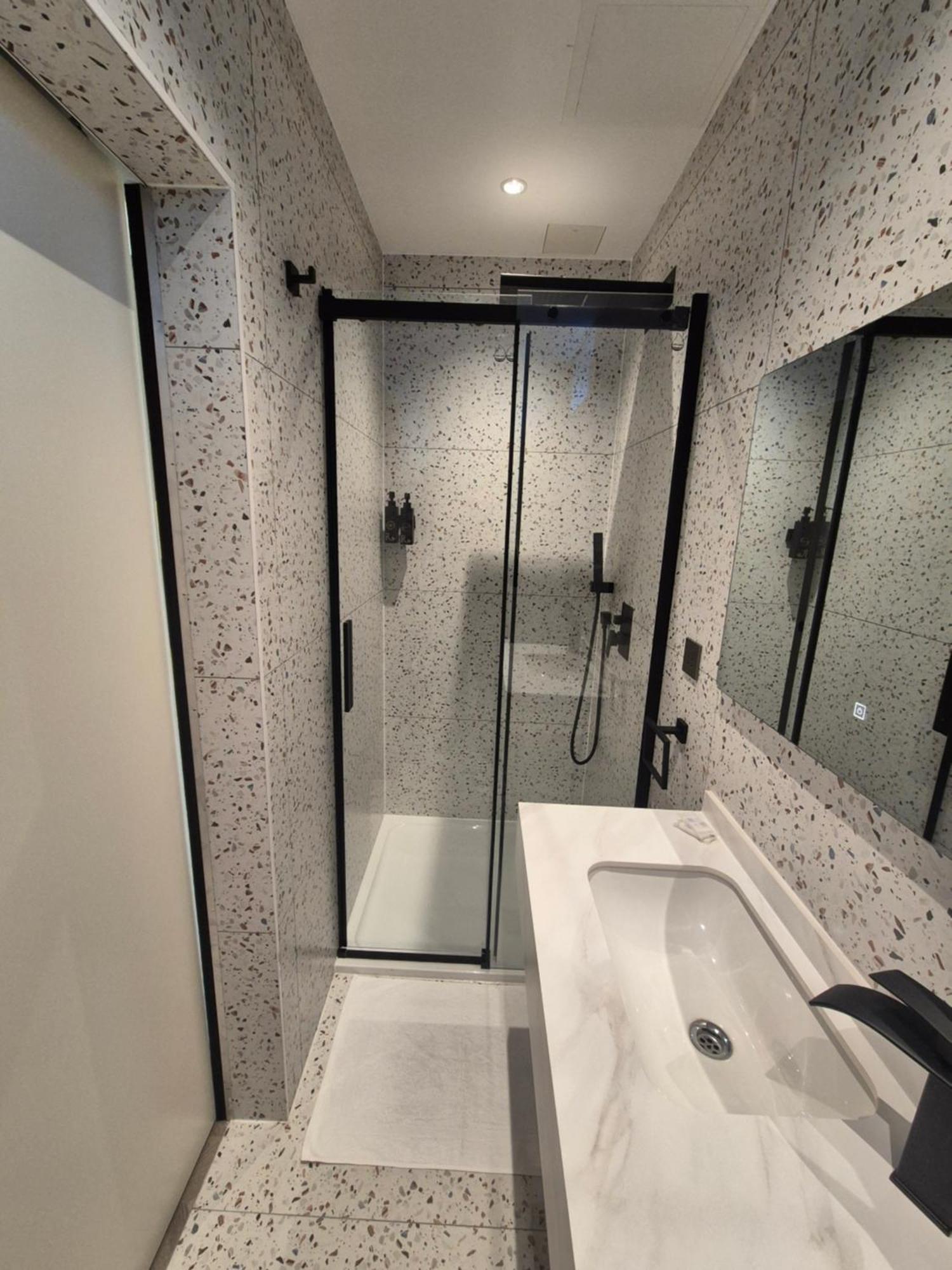 Rosemay Hotel Near London Heathrow Airport Hayes  Bagian luar foto